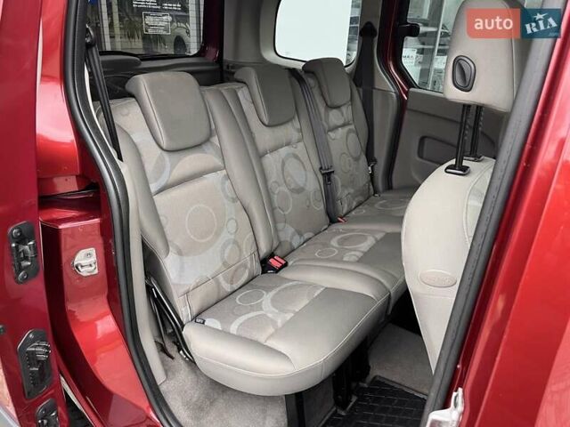 Червоний Рено Кєнгу, об'ємом двигуна 1.6 л та пробігом 257 тис. км за 7300 $, фото 27 на Automoto.ua