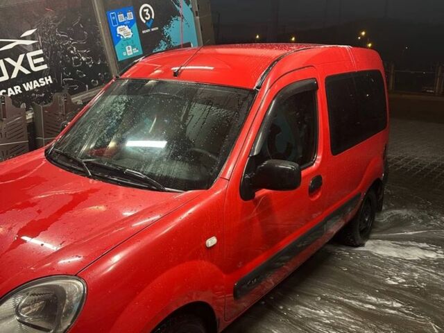 Красный Рено Кенгу, объемом двигателя 1.4 л и пробегом 250 тыс. км за 4500 $, фото 1 на Automoto.ua