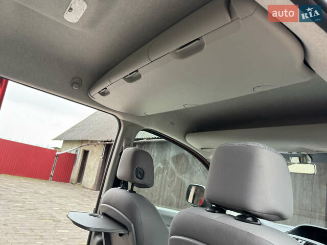 Красный Рено Кенгу, объемом двигателя 1.6 л и пробегом 219 тыс. км за 7350 $, фото 61 на Automoto.ua