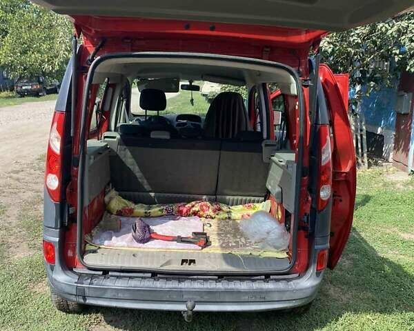 Червоний Рено Кєнгу, об'ємом двигуна 1.6 л та пробігом 216 тис. км за 6000 $, фото 9 на Automoto.ua