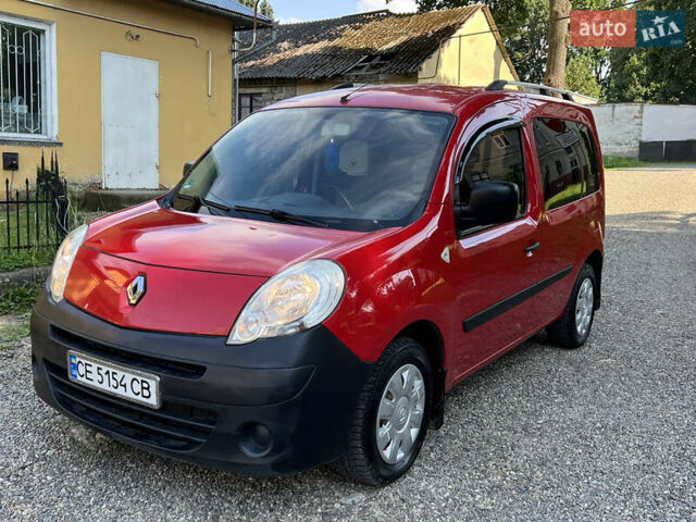 Красный Рено Кенгу, объемом двигателя 1.5 л и пробегом 213 тыс. км за 5450 $, фото 3 на Automoto.ua