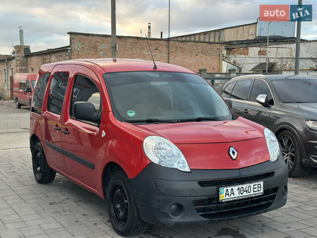 Рено Кєнгу 2009 у Рівному на Automoto.ua Червоний Рено Кєнгу, об'ємом двигуна 1.5 л та пробігом 189 тис. км за 5550 $, фото 2 на Automoto.ua