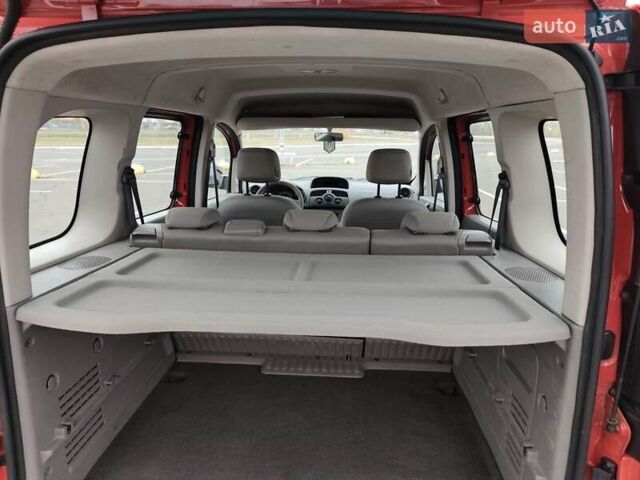 Красный Рено Кенгу, объемом двигателя 1.5 л и пробегом 240 тыс. км за 7150 $, фото 24 на Automoto.ua