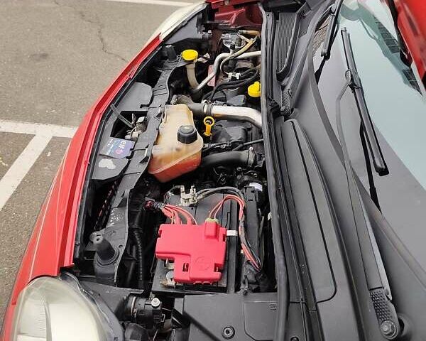 Красный Рено Кенгу, объемом двигателя 1.5 л и пробегом 240 тыс. км за 7150 $, фото 42 на Automoto.ua