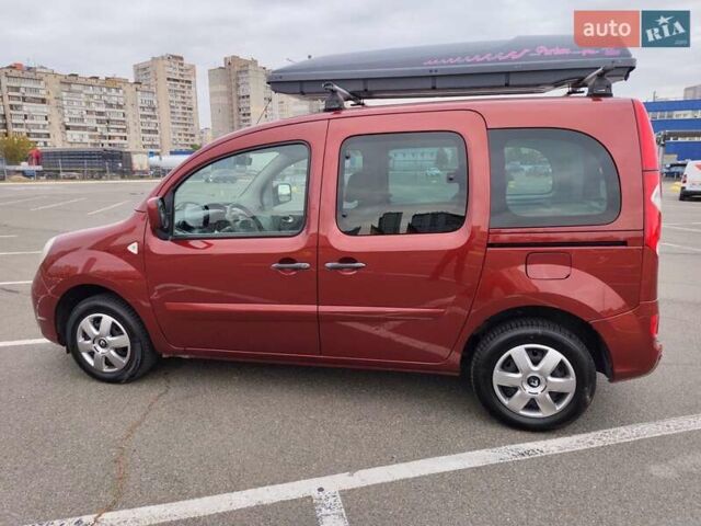 Красный Рено Кенгу, объемом двигателя 1.5 л и пробегом 195 тыс. км за 7300 $, фото 17 на Automoto.ua