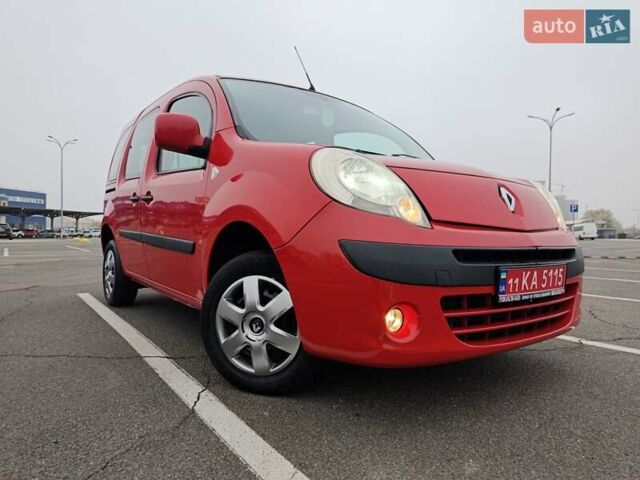 Красный Рено Кенгу, объемом двигателя 1.5 л и пробегом 240 тыс. км за 7150 $, фото 1 на Automoto.ua