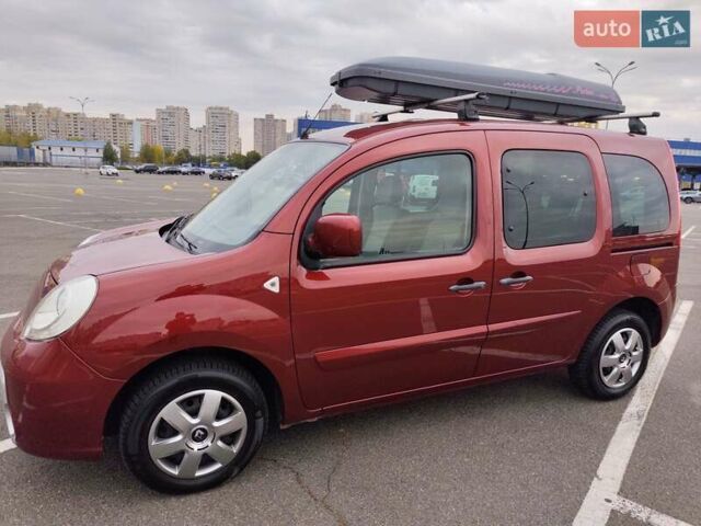 Красный Рено Кенгу, объемом двигателя 1.5 л и пробегом 195 тыс. км за 7300 $, фото 18 на Automoto.ua