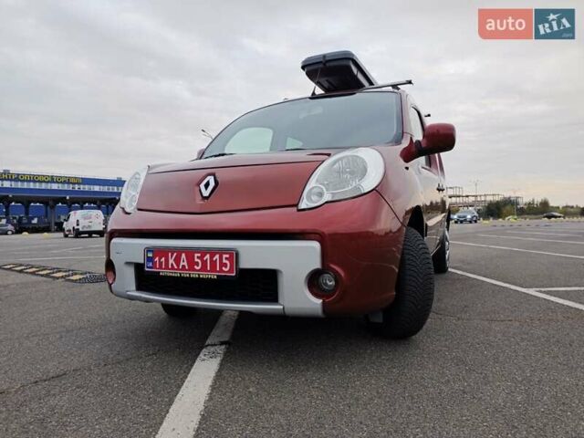 Красный Рено Кенгу, объемом двигателя 1.5 л и пробегом 195 тыс. км за 7300 $, фото 2 на Automoto.ua