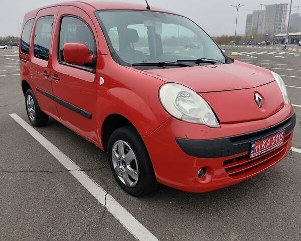 Красный Рено Кенгу, объемом двигателя 1.5 л и пробегом 240 тыс. км за 7150 $, фото 10 на Automoto.ua