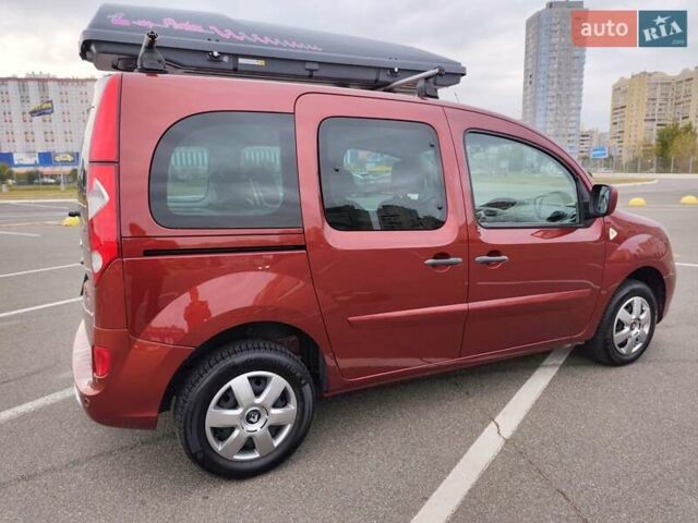 Красный Рено Кенгу, объемом двигателя 1.5 л и пробегом 195 тыс. км за 7300 $, фото 8 на Automoto.ua