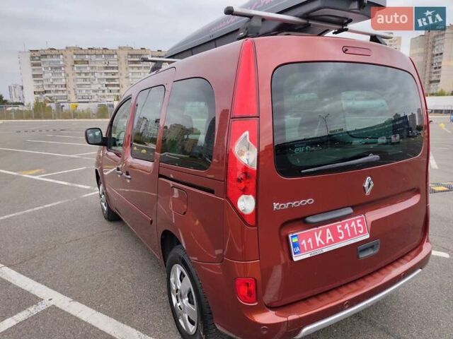 Красный Рено Кенгу, объемом двигателя 1.5 л и пробегом 195 тыс. км за 7300 $, фото 15 на Automoto.ua
