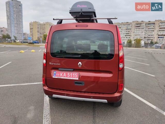Красный Рено Кенгу, объемом двигателя 1.5 л и пробегом 195 тыс. км за 7300 $, фото 12 на Automoto.ua