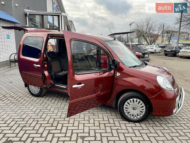 Червоний Рено Кєнгу, об'ємом двигуна 1.5 л та пробігом 265 тис. км за 8100 $, фото 9 на Automoto.ua