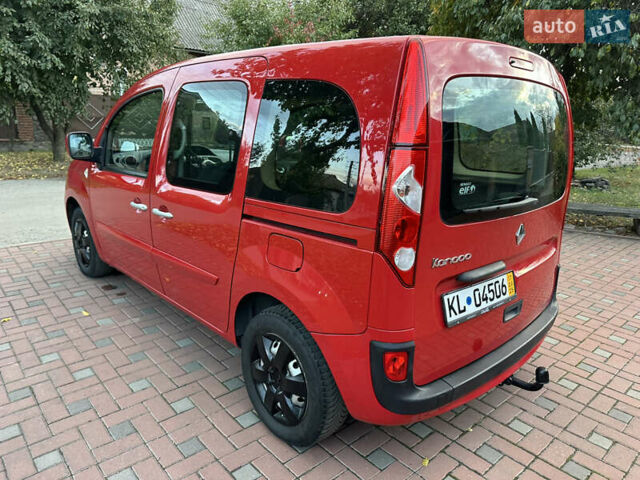 Красный Рено Кенгу, объемом двигателя 1.6 л и пробегом 180 тыс. км за 7550 $, фото 37 на Automoto.ua
