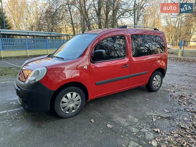 Червоний Рено Кєнгу, об'ємом двигуна 1.5 л та пробігом 248 тис. км за 6400 $, фото 5 на Automoto.ua