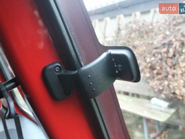 Червоний Рено Кєнгу, об'ємом двигуна 1.5 л та пробігом 148 тис. км за 8300 $, фото 30 на Automoto.ua