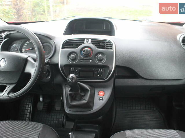 Червоний Рено Кєнгу, об'ємом двигуна 1.5 л та пробігом 148 тис. км за 8300 $, фото 27 на Automoto.ua