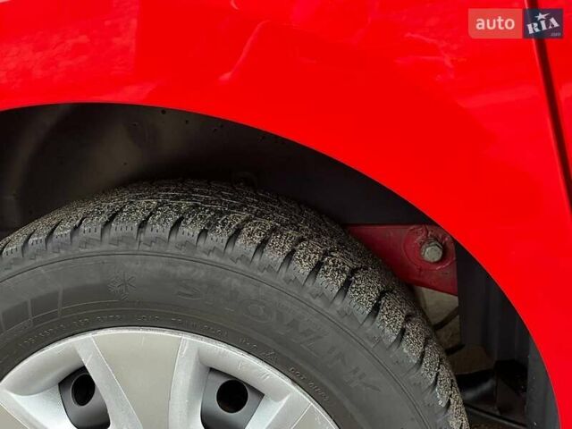 Червоний Рено Кєнгу, об'ємом двигуна 1.5 л та пробігом 148 тис. км за 8300 $, фото 41 на Automoto.ua