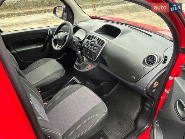 Червоний Рено Кєнгу, об'ємом двигуна 1.5 л та пробігом 148 тис. км за 8300 $, фото 22 на Automoto.ua