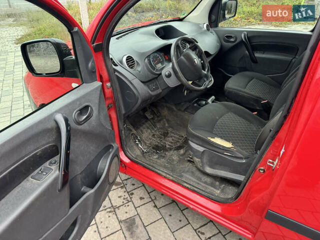 Червоний Рено Кєнгу, об'ємом двигуна 0 л та пробігом 186 тис. км за 5299 $, фото 18 на Automoto.ua