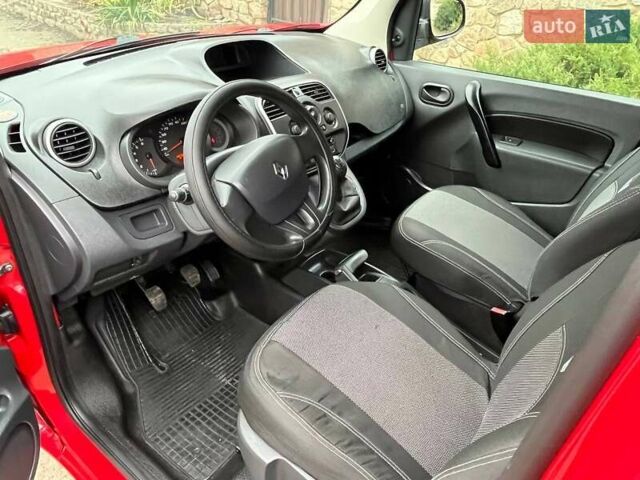 Червоний Рено Кєнгу, об'ємом двигуна 1.5 л та пробігом 148 тис. км за 8300 $, фото 14 на Automoto.ua