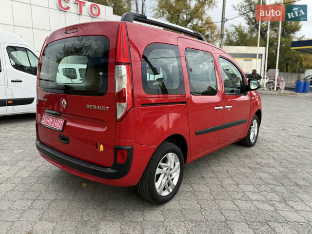 Красный Рено Кенгу, объемом двигателя 1.5 л и пробегом 172 тыс. км за 11499 $, фото 17 на Automoto.ua