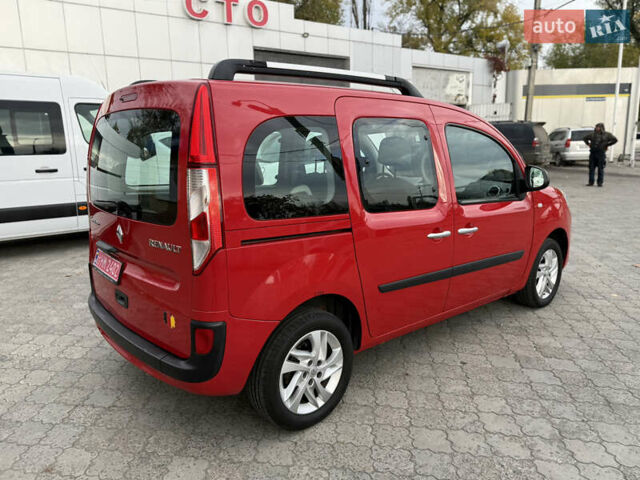 Красный Рено Кенгу, объемом двигателя 1.5 л и пробегом 172 тыс. км за 11499 $, фото 16 на Automoto.ua