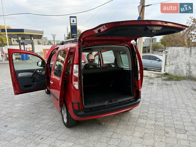 Красный Рено Кенгу, объемом двигателя 1.5 л и пробегом 172 тыс. км за 11499 $, фото 105 на Automoto.ua
