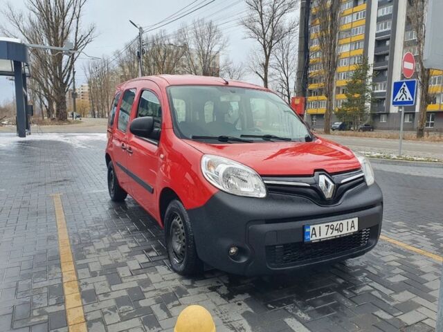 Красный Рено Кенгу, объемом двигателя 1.5 л и пробегом 260 тыс. км за 7990 $, фото 1 на Automoto.ua