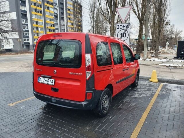 Красный Рено Кенгу, объемом двигателя 1.5 л и пробегом 260 тыс. км за 7990 $, фото 9 на Automoto.ua