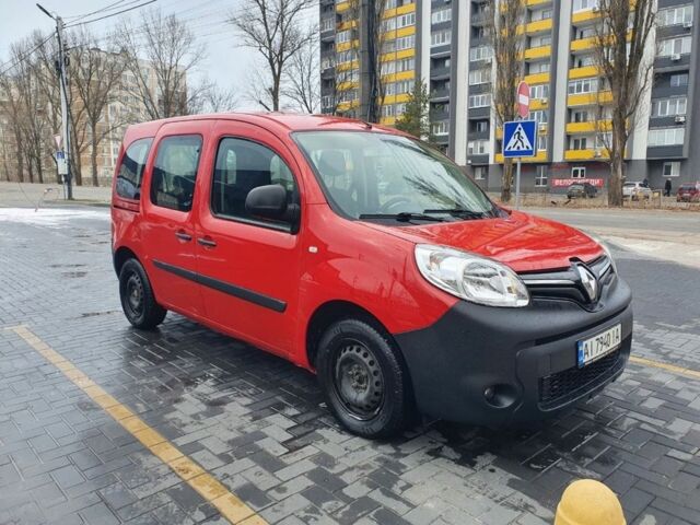 Красный Рено Кенгу, объемом двигателя 1.5 л и пробегом 260 тыс. км за 7990 $, фото 3 на Automoto.ua