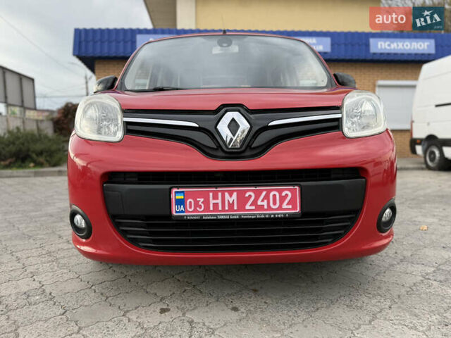 Красный Рено Кенгу, объемом двигателя 1.5 л и пробегом 172 тыс. км за 11499 $, фото 33 на Automoto.ua