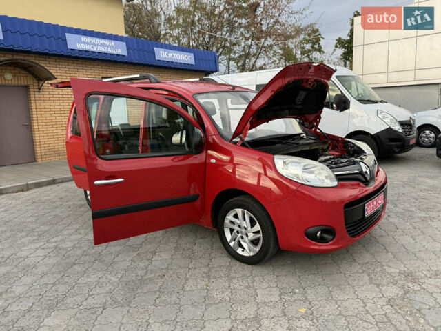 Красный Рено Кенгу, объемом двигателя 1.5 л и пробегом 172 тыс. км за 11499 $, фото 97 на Automoto.ua