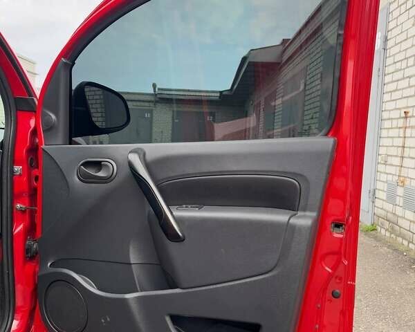 Червоний Рено Кєнгу, об'ємом двигуна 1.5 л та пробігом 257 тис. км за 10450 $, фото 14 на Automoto.ua