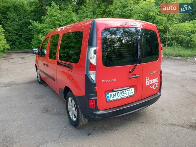 Красный Рено Кенгу, объемом двигателя 0 л и пробегом 96 тыс. км за 7700 $, фото 7 на Automoto.ua