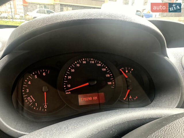 Червоний Рено Кєнгу, об'ємом двигуна 1.5 л та пробігом 170 тис. км за 12850 $, фото 20 на Automoto.ua