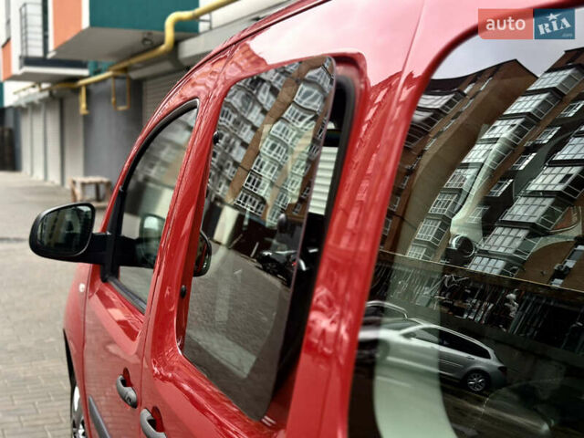 Червоний Рено Кєнгу, об'ємом двигуна 1.5 л та пробігом 170 тис. км за 12850 $, фото 8 на Automoto.ua