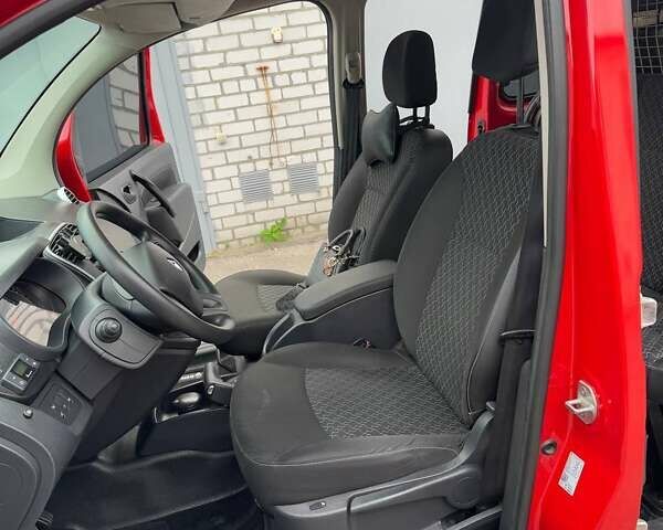 Червоний Рено Кєнгу, об'ємом двигуна 1.5 л та пробігом 257 тис. км за 10450 $, фото 10 на Automoto.ua