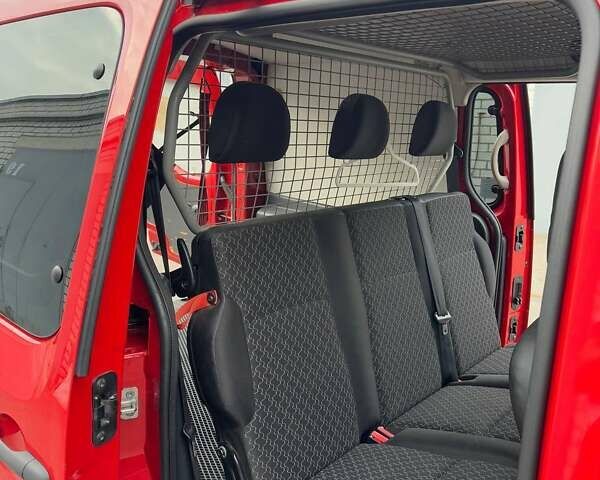 Червоний Рено Кєнгу, об'ємом двигуна 1.5 л та пробігом 257 тис. км за 10450 $, фото 13 на Automoto.ua