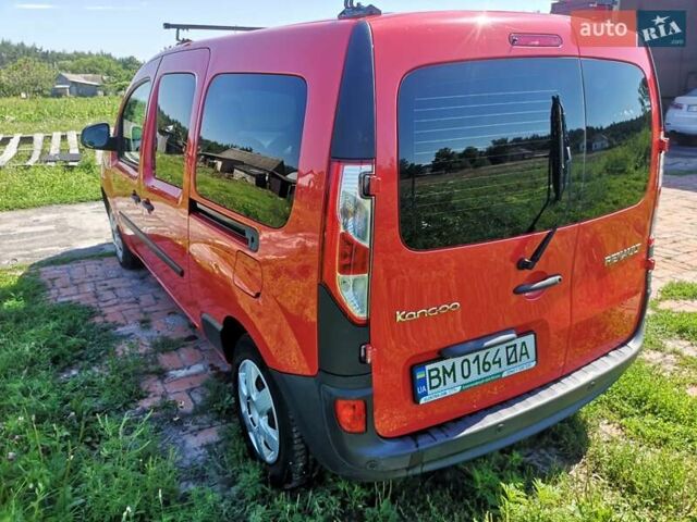 Красный Рено Кенгу, объемом двигателя 0 л и пробегом 65 тыс. км за 13600 $, фото 1 на Automoto.ua