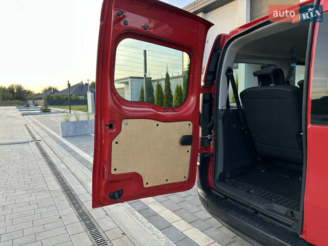 Красный Рено Кенгу, объемом двигателя 1.5 л и пробегом 197 тыс. км за 11180 $, фото 9 на Automoto.ua
