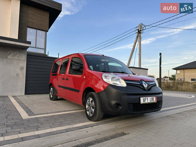 Красный Рено Кенгу, объемом двигателя 1.5 л и пробегом 197 тыс. км за 11180 $, фото 2 на Automoto.ua