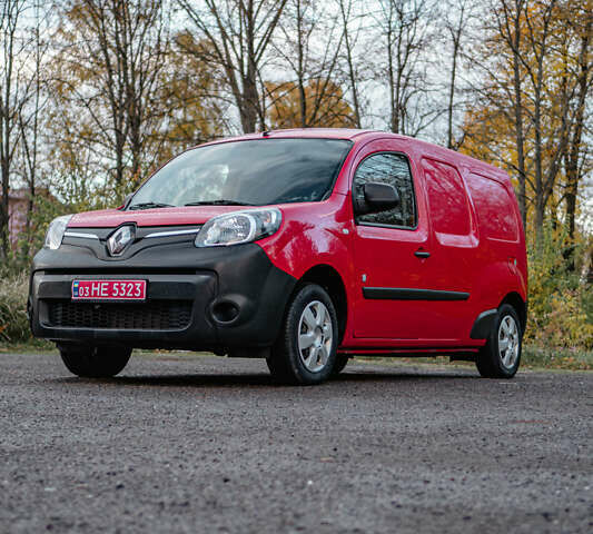 Красный Рено Кенгу, объемом двигателя 0 л и пробегом 40 тыс. км за 9000 $, фото 8 на Automoto.ua