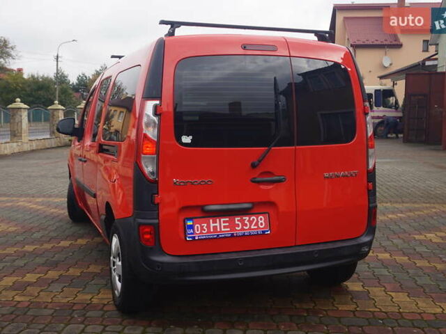 Рено Кенгу 2019 в Самборе на Automoto.ua Красный Рено Кенгу, объемом двигателя 0 л и пробегом 76 тыс. км за 11000 $, фото 8 на Automoto.ua