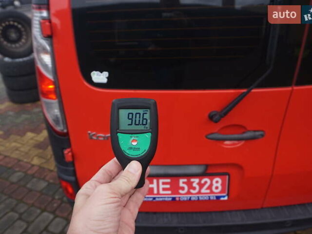 Рено Кенгу 2019 в Самборе на Automoto.ua Красный Рено Кенгу, объемом двигателя 0 л и пробегом 76 тыс. км за 11000 $, фото 64 на Automoto.ua