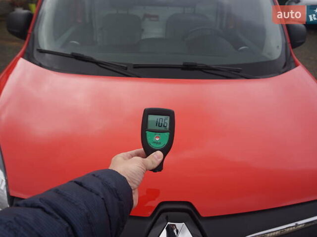 Рено Кенгу 2019 в Самборе на Automoto.ua Красный Рено Кенгу, объемом двигателя 0 л и пробегом 76 тыс. км за 11000 $, фото 60 на Automoto.ua