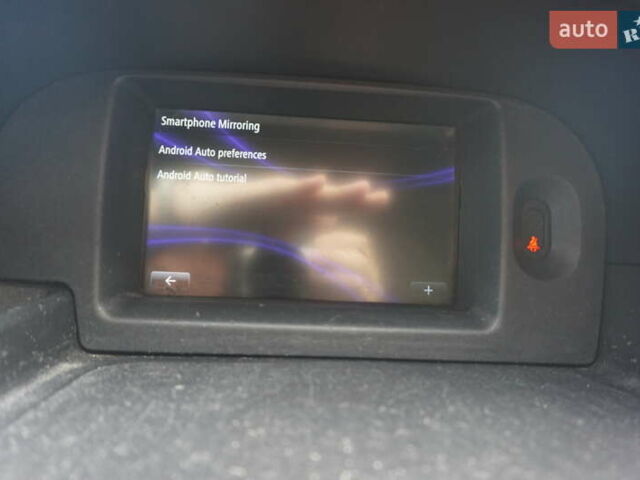 Рено Кенгу 2019 в Самборе на Automoto.ua Красный Рено Кенгу, объемом двигателя 0 л и пробегом 76 тыс. км за 11000 $, фото 33 на Automoto.ua