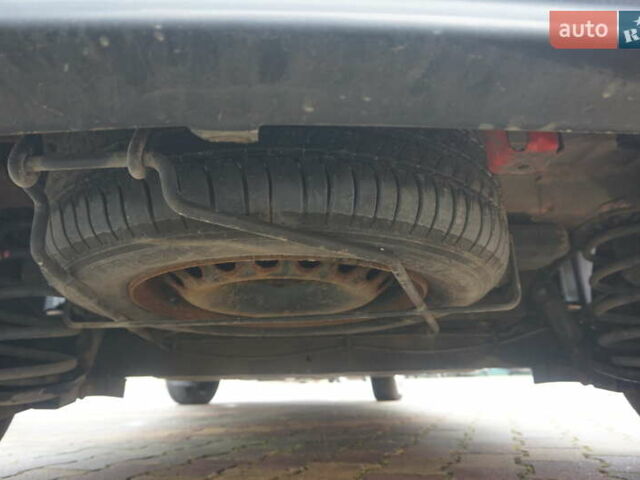 Рено Кенгу 2019 в Самборе на Automoto.ua Красный Рено Кенгу, объемом двигателя 0 л и пробегом 76 тыс. км за 11000 $, фото 51 на Automoto.ua