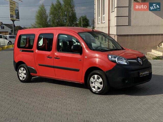 Рено Кенгу 2019 в Луцке на Automoto.ua Красный Рено Кенгу, объемом двигателя 0 л и пробегом 71 тыс. км за 10799 $, фото 9 на Automoto.ua