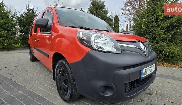 Рено Кенгу 2020 в Виннице на Automoto.ua Красный Рено Кенгу, объемом двигателя 0 л и пробегом 49 тыс. км за 13400 $, фото 28 на Automoto.ua